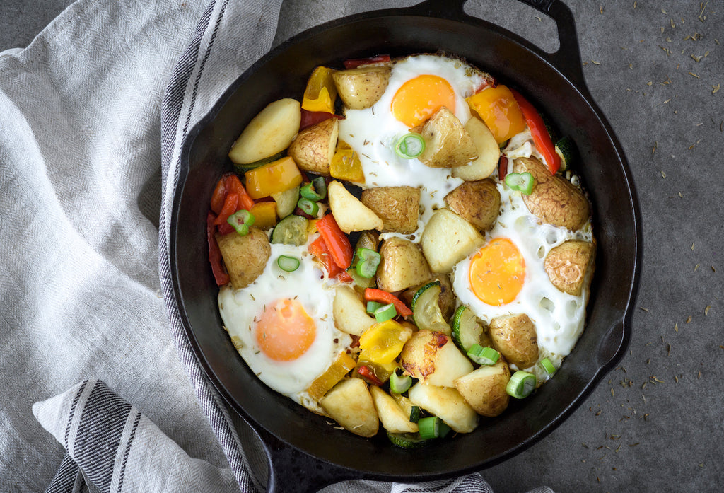 Pan cooked eggs and vegetables